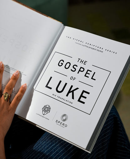 The Gospel of Luke (The Visual Scripture Series)