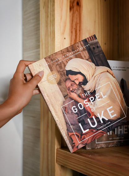 The Gospel of Luke (The Visual Scripture Series)